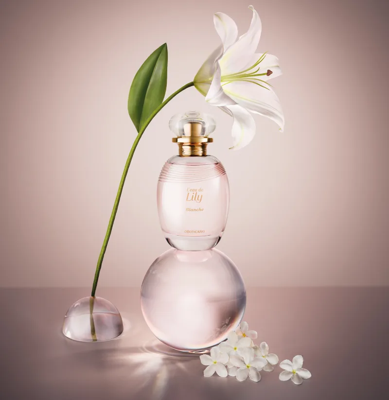 b2ae1b29-2173-4b70-b42e-a5e5e7a98535-bot-86895-l-eau-de-lily-ambientada-04.webp